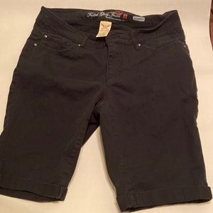 Faded glory black denim ladies shorts size 8 Bermuda